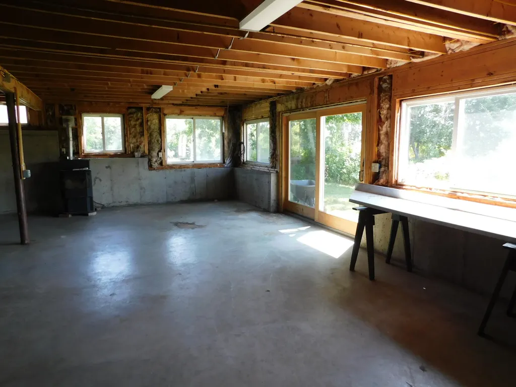 41 Brown Farm Road Solon ME 04979