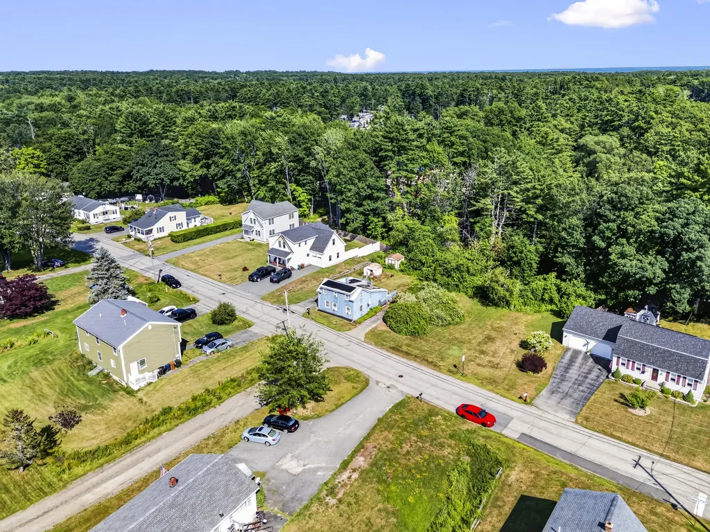 39 Cumberland Avenue Saco ME 04072