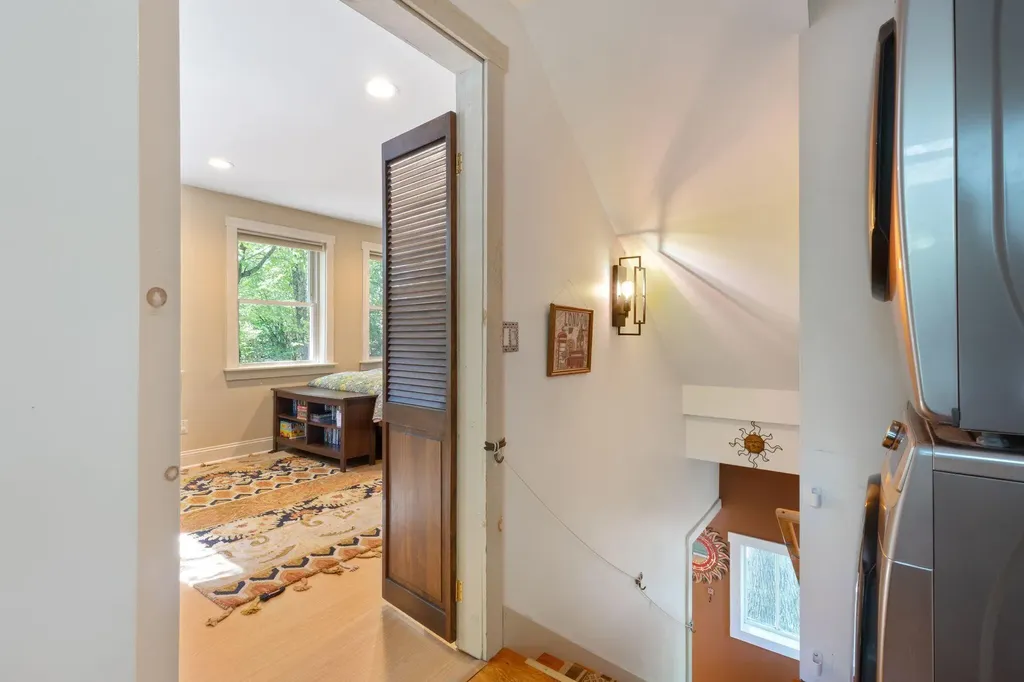 128 Pleasant View Drive Naples ME 04055