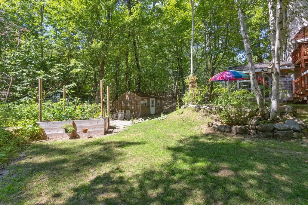 128 Pleasant View Drive Naples ME 04055