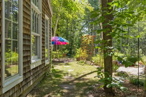 128 Pleasant View Drive Naples ME 04055