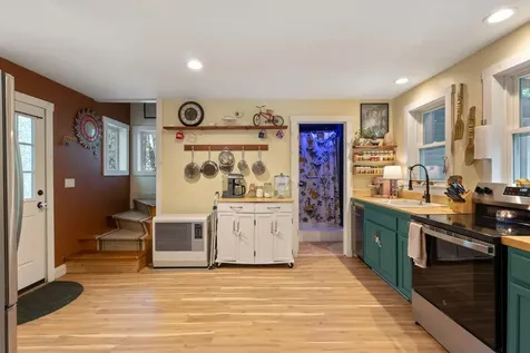 128 Pleasant View Drive Naples ME 04055