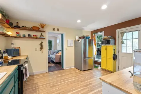 128 Pleasant View Drive Naples ME 04055