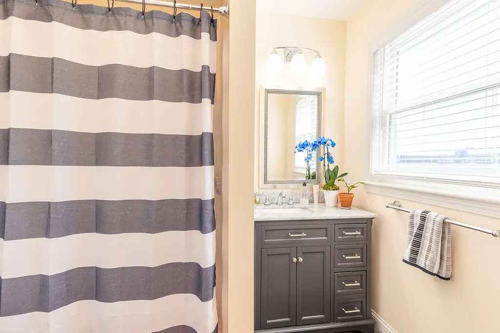81 Floral Street Bath ME 04530