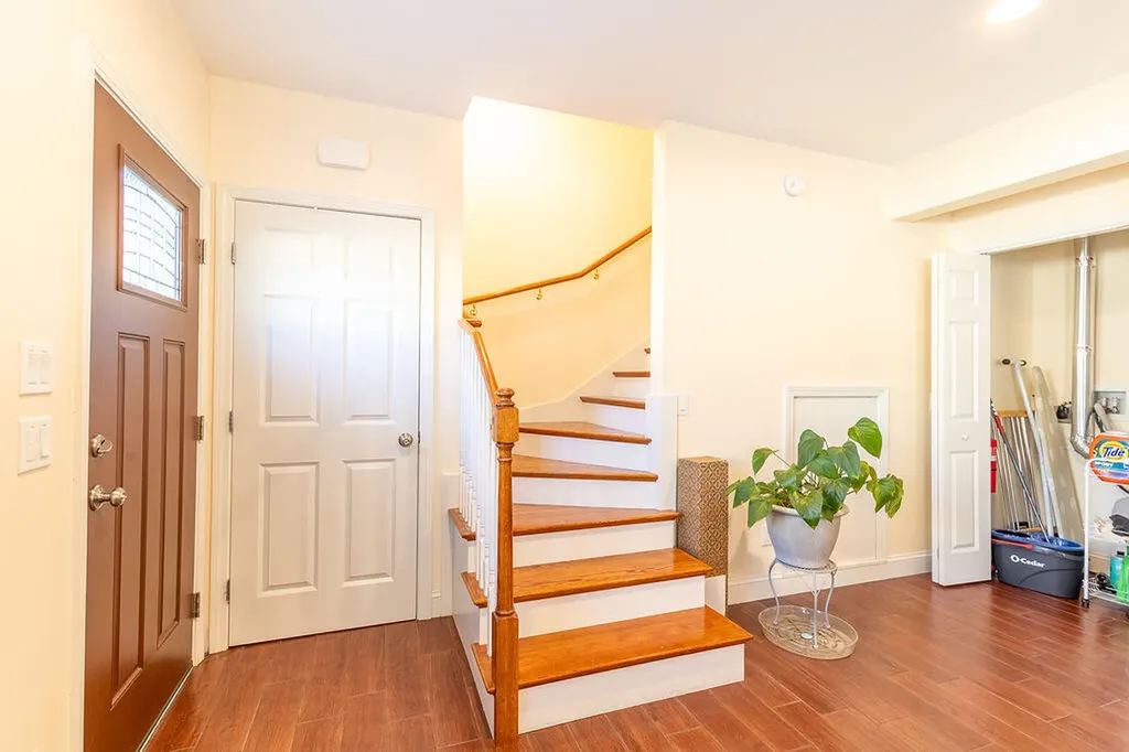 81 Floral Street Bath ME 04530