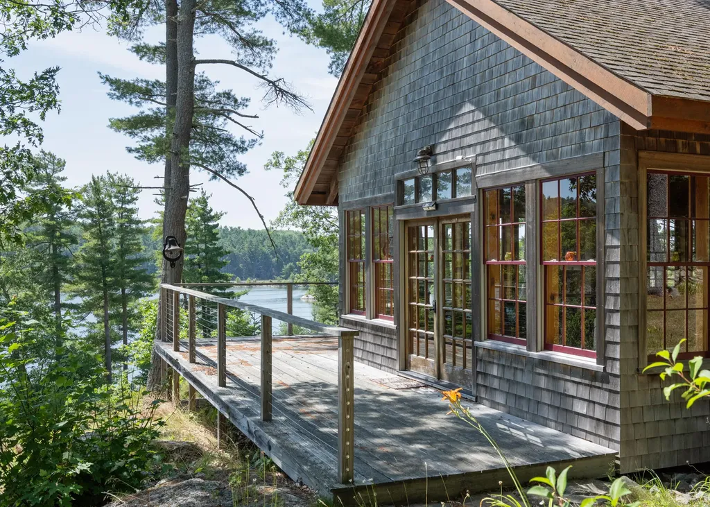 63 River Point Road Wiscasset ME 04578