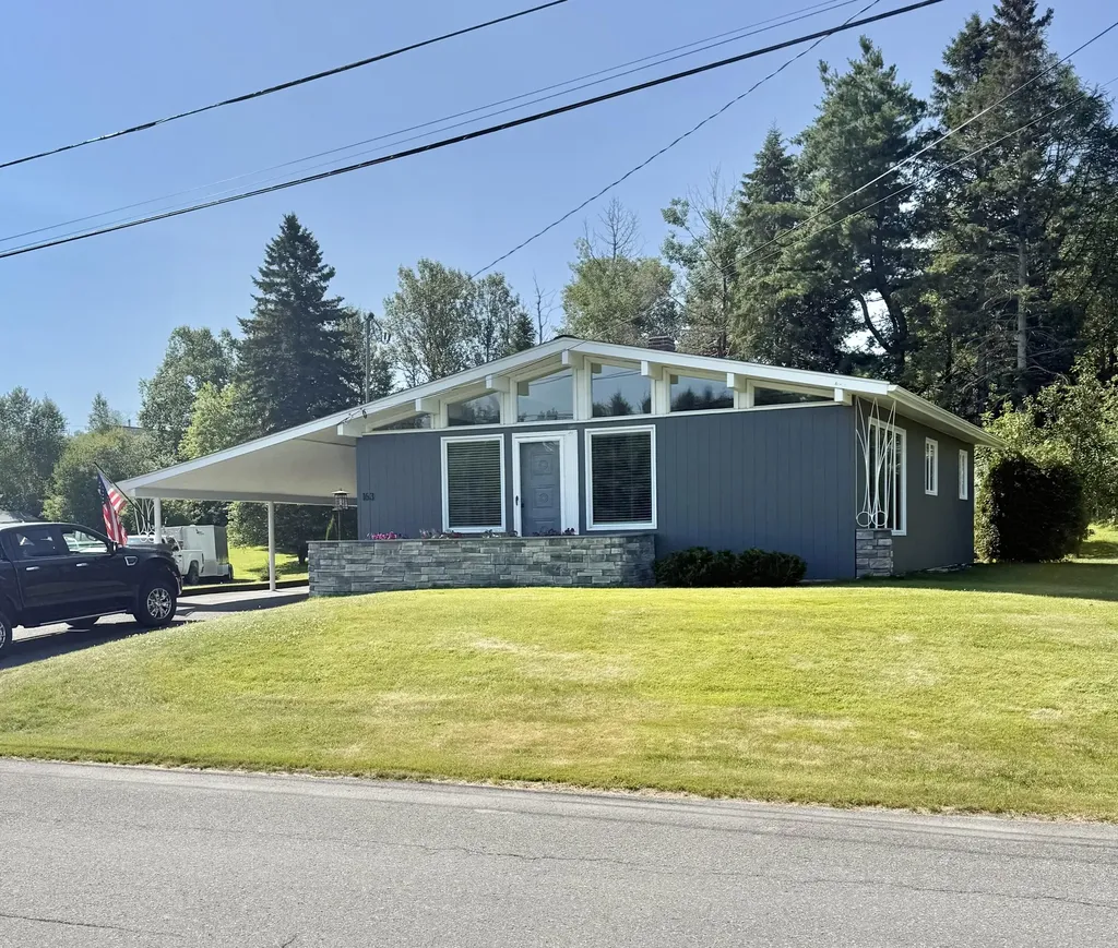 163 Fox Street Madawaska ME 04756