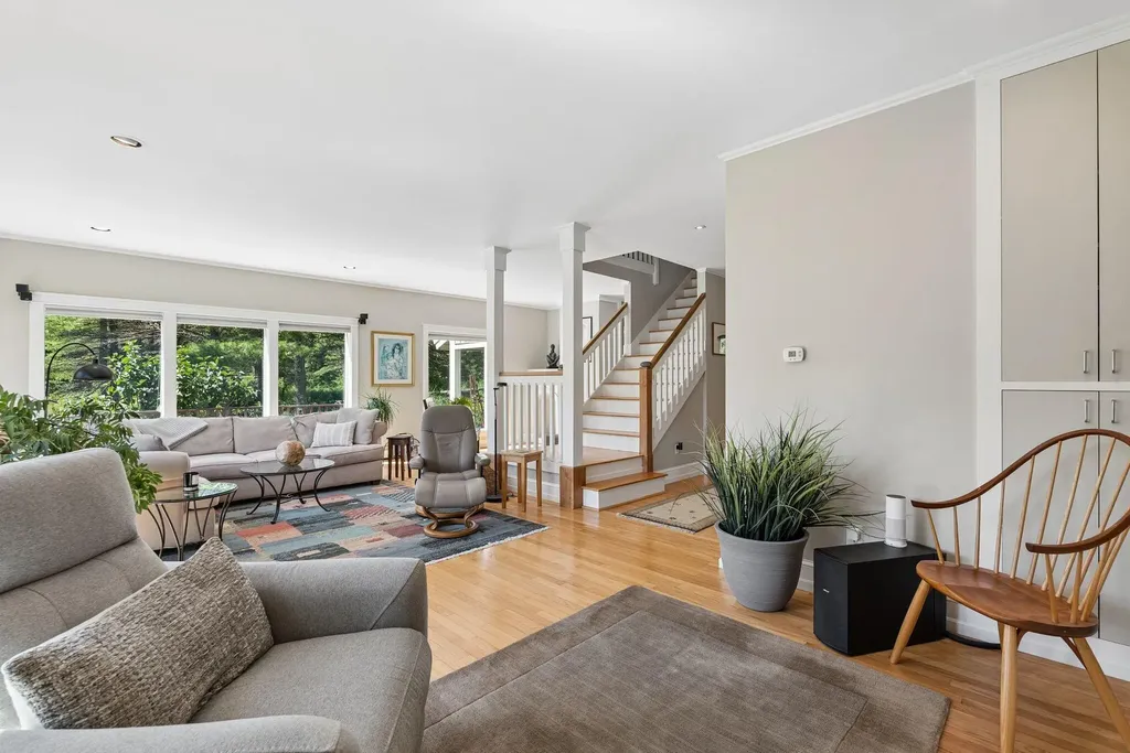 5 Pinefields Lane Brunswick ME 04011