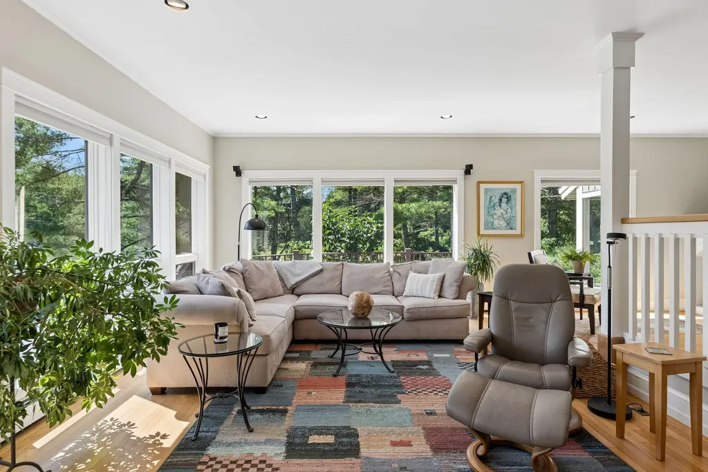 5 Pinefields Lane Brunswick ME 04011
