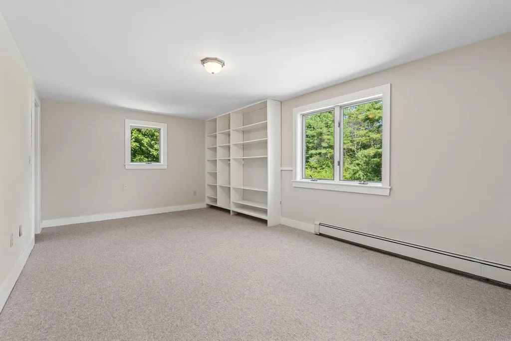 5 Pinefields Lane Brunswick ME 04011