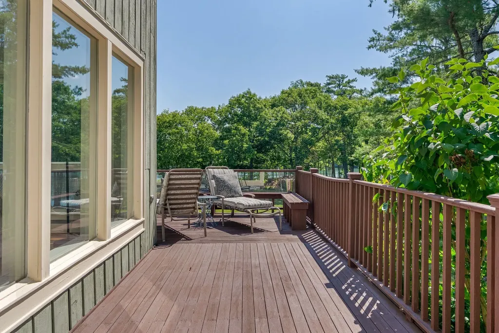 5 Pinefields Lane Brunswick ME 04011