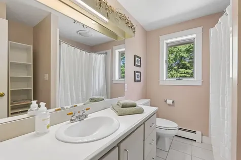 5 Pinefields Lane Brunswick ME 04011