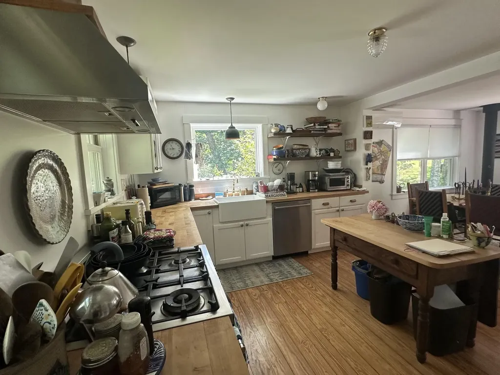 2866 Belfast Road Lincolnville ME 04849
