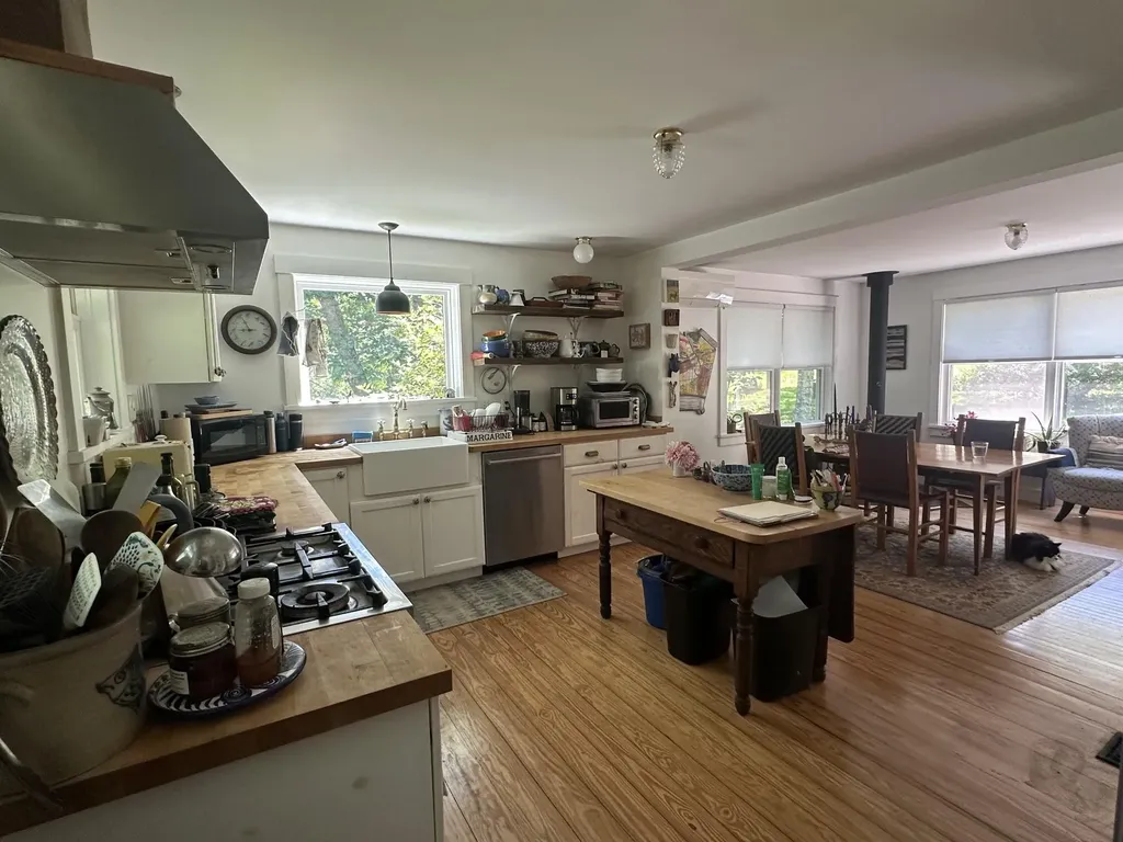 2866 Belfast Road Lincolnville ME 04849