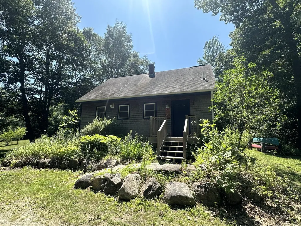 2866 Belfast Road Lincolnville ME 04849