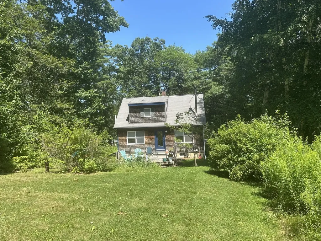 2866 Belfast Road Lincolnville ME 04849