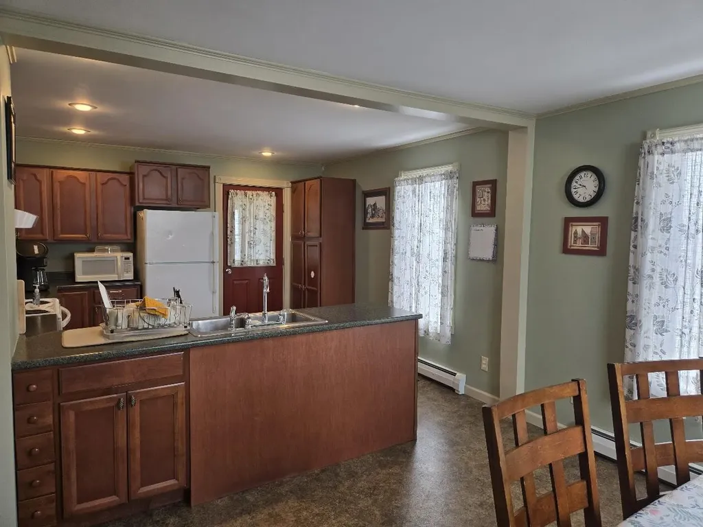 15 Bennett Drive Caribou ME 04736