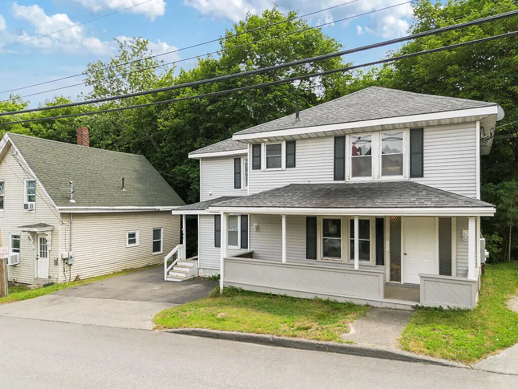 46 Northern Avenue Farmingdale ME 04344