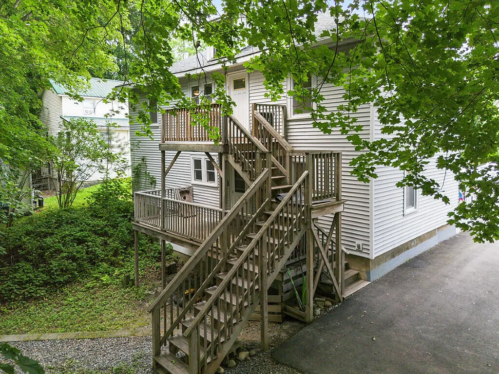 46 Northern Avenue Farmingdale ME 04344