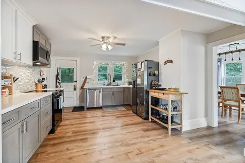 46 Northern Avenue Farmingdale ME 04344