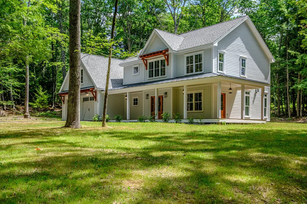 108 Highland Cliff Road Windham ME 04062