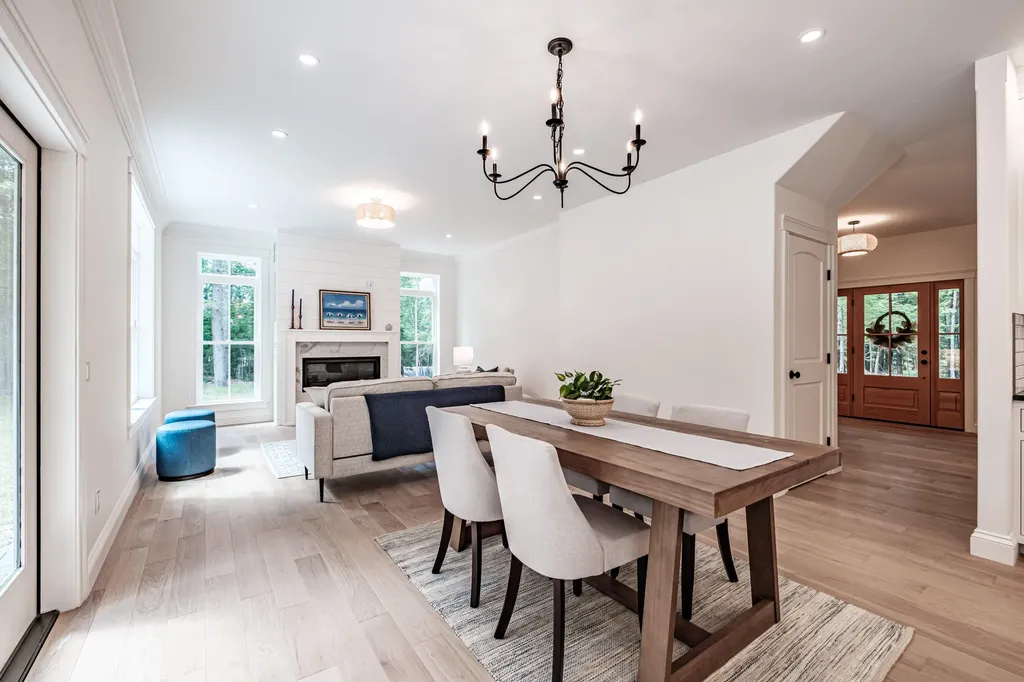 108 Highland Cliff Road Windham ME 04062
