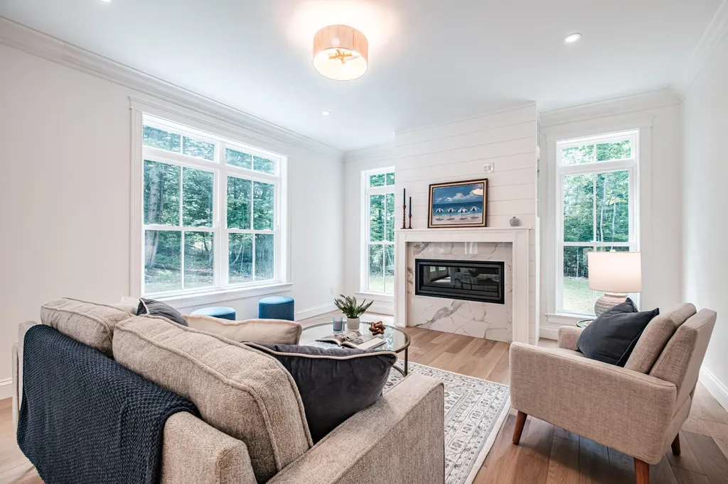 108 Highland Cliff Road Windham ME 04062