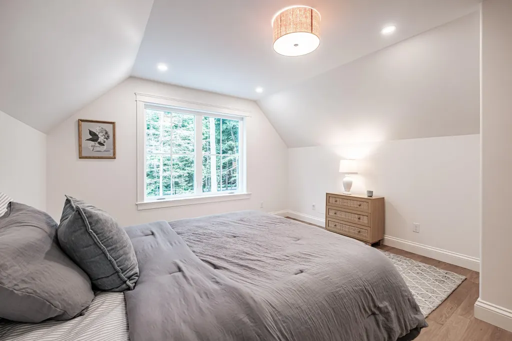 108 Highland Cliff Road Windham ME 04062