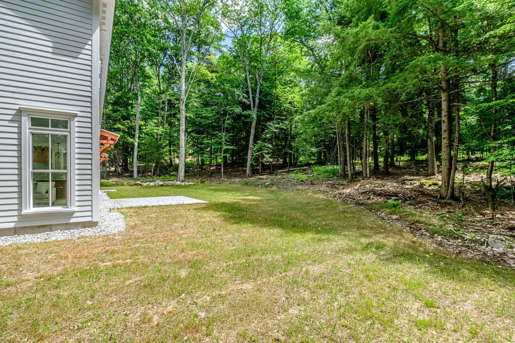 108 Highland Cliff Road Windham ME 04062