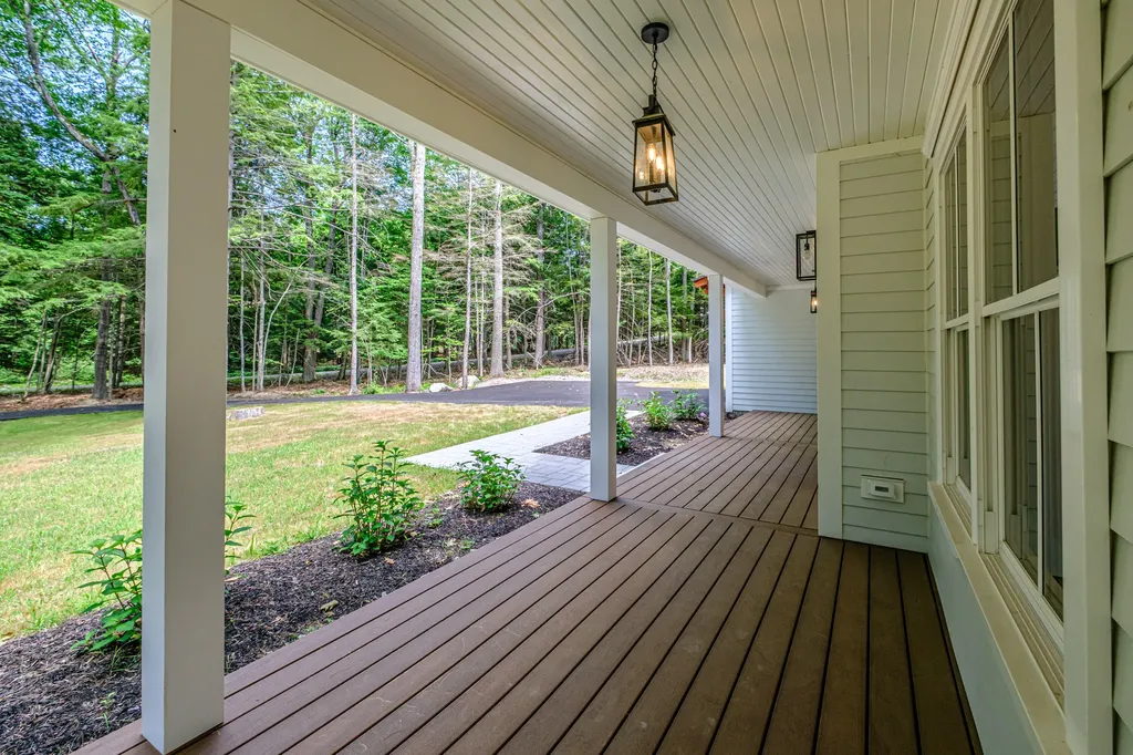 108 Highland Cliff Road Windham ME 04062