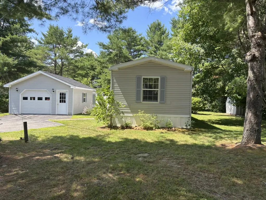 46 Ridge Road Randolph ME 04346
