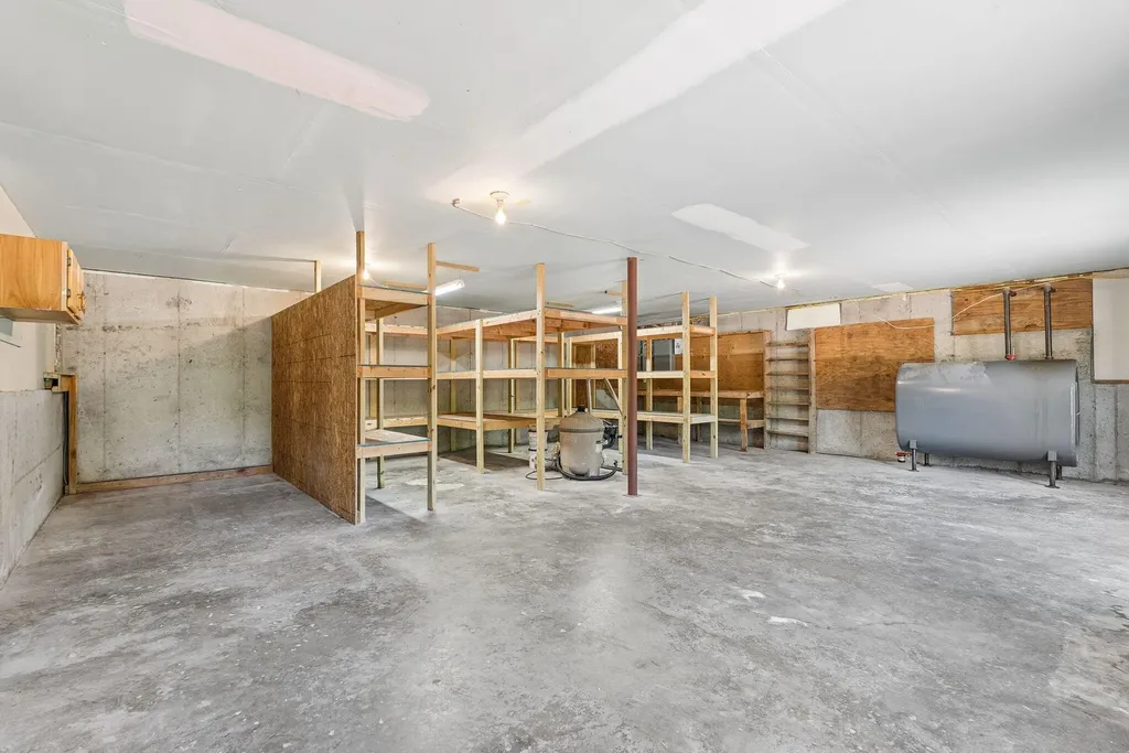 555 Dirigo Road China ME 04358