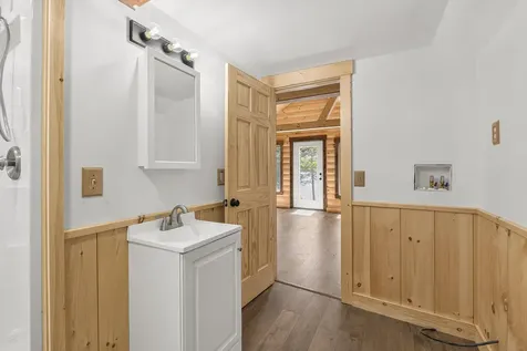6 Leonard Lane Chesterville ME 04938