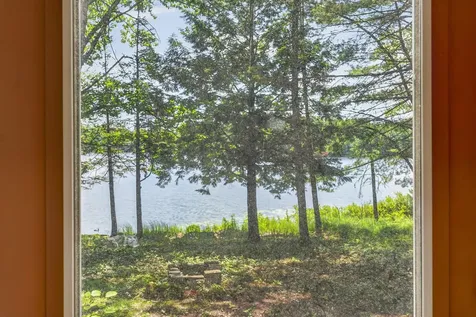 6 Leonard Lane Chesterville ME 04938