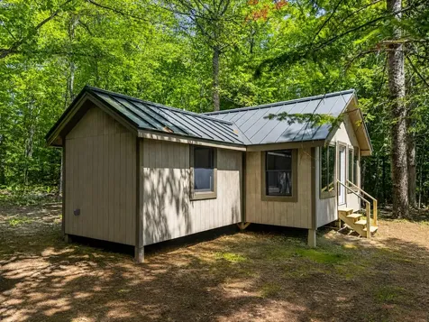 6 Leonard Lane Chesterville ME 04938