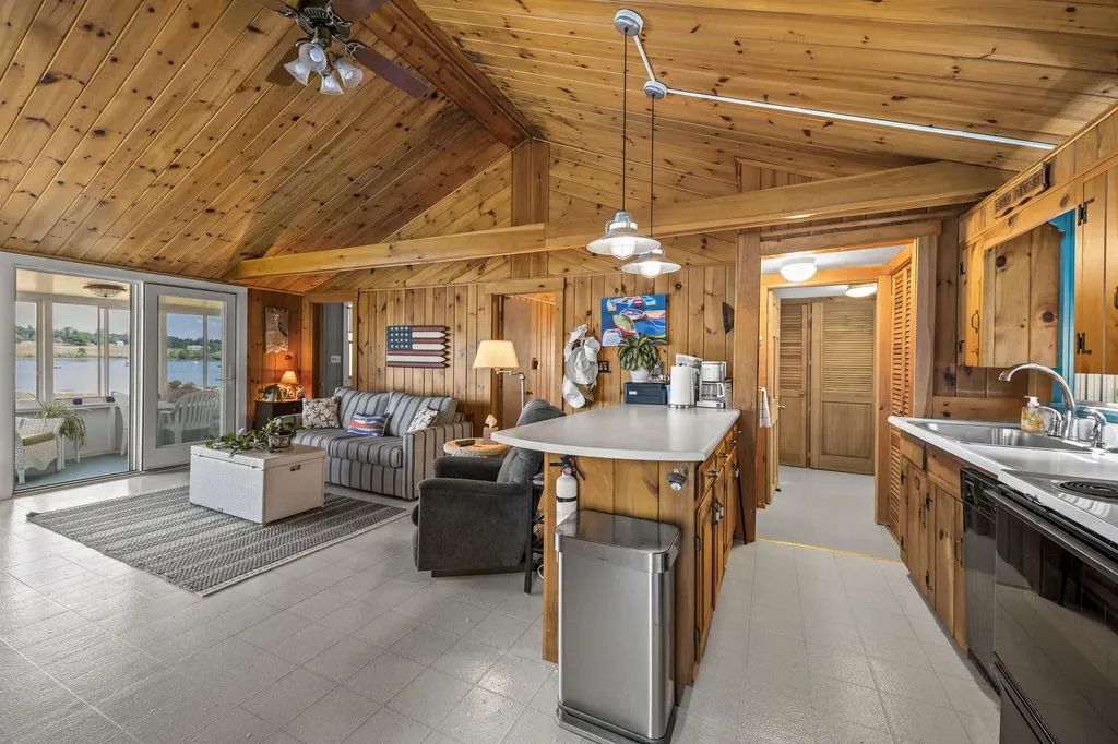 30 Heron Cove Road NE Bristol ME 04554