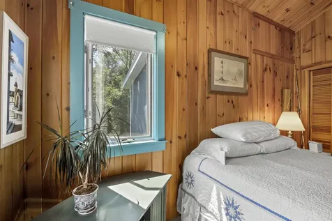 30 Heron Cove Road NE Bristol ME 04554