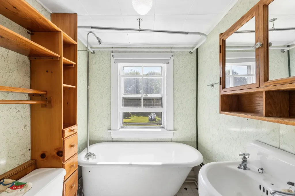34 Brown Street Kennebunk ME 04043