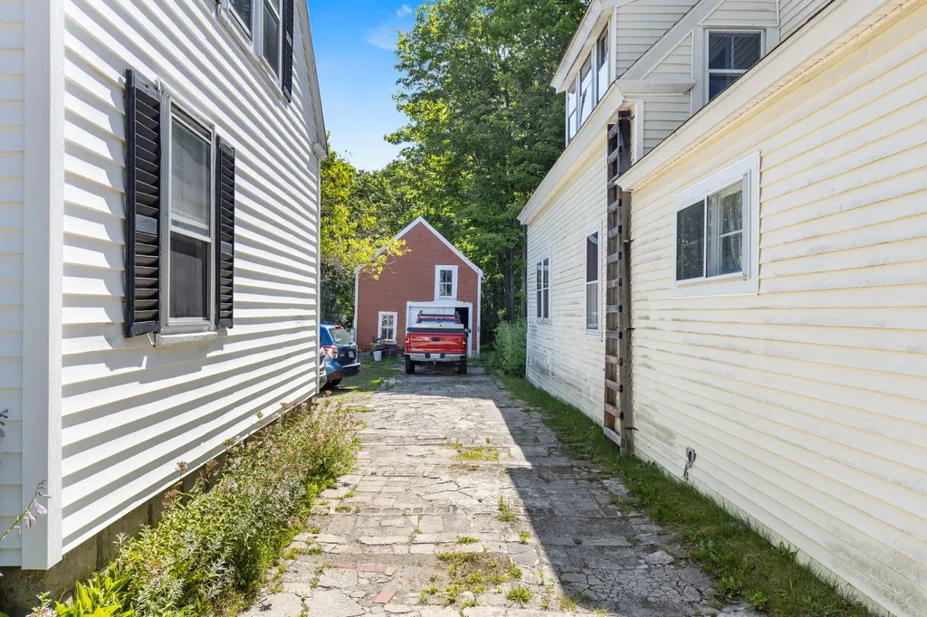 34 Brown Street Kennebunk ME 04043