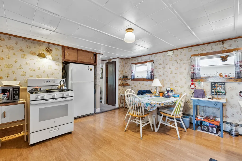 34 Brown Street Kennebunk ME 04043