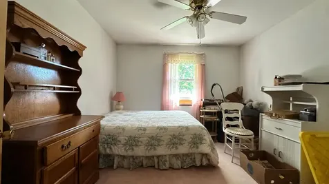 9 Sherbrooke Avenue Lewiston ME 04240