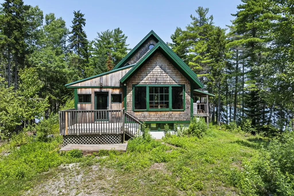 131 Winding Way Harpswell ME 04079