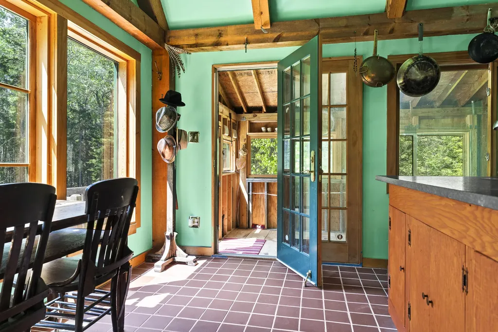 131 Winding Way Harpswell ME 04079