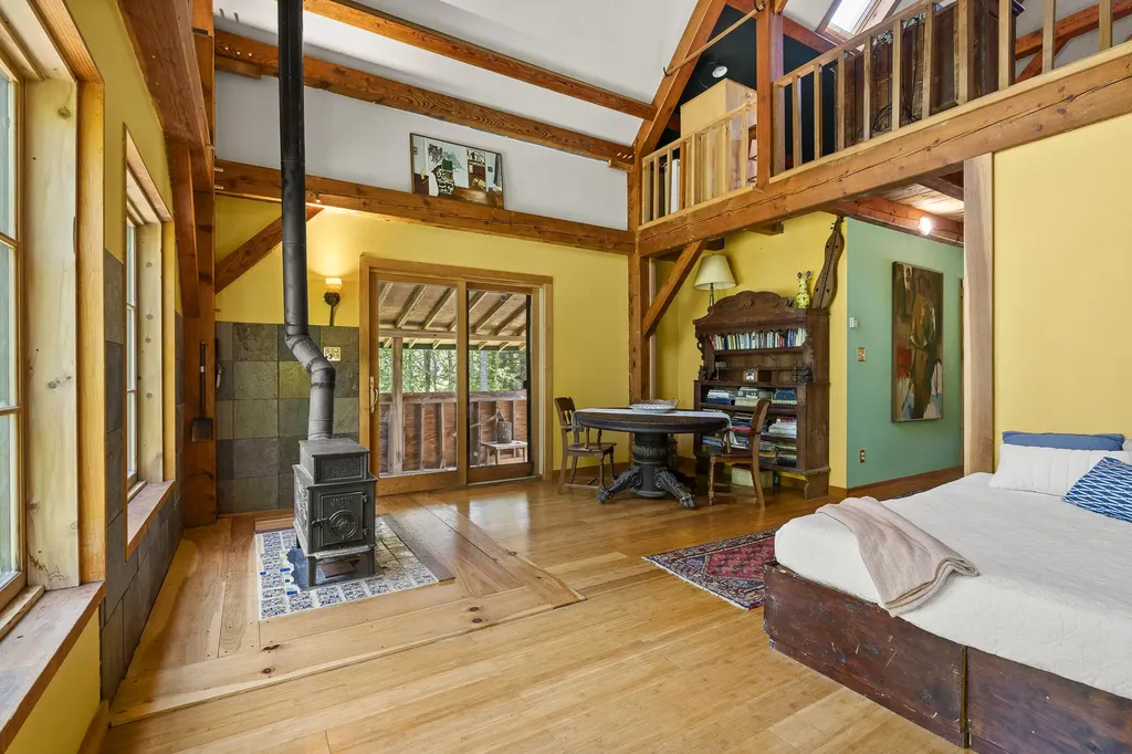 131 Winding Way Harpswell ME 04079
