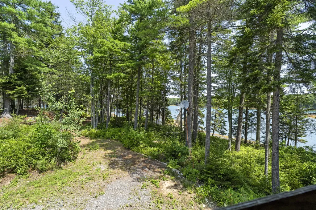 131 Winding Way Harpswell ME 04079