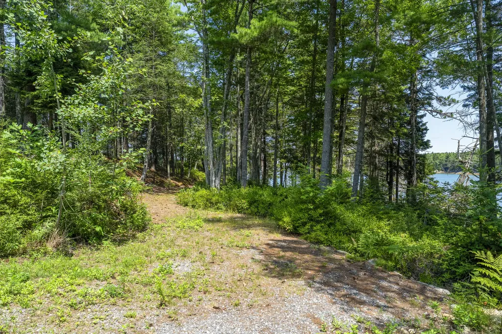 131 Winding Way Harpswell ME 04079