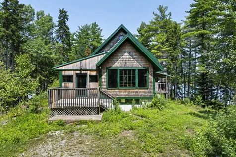 131 Winding Way Harpswell ME 04079