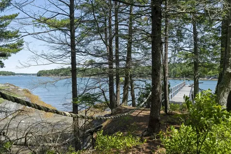 131 Winding Way Harpswell ME 04079