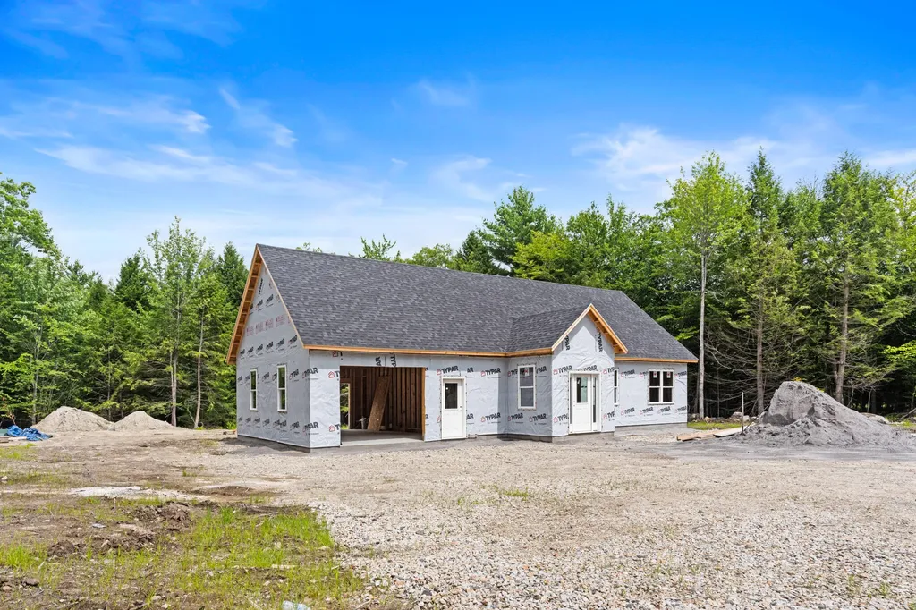 54 Mcallister Road Otisfield ME 04270