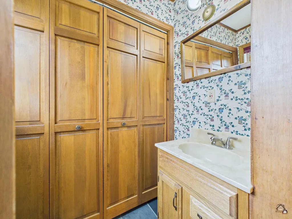 446 Ridge Road Fairfield ME 04937
